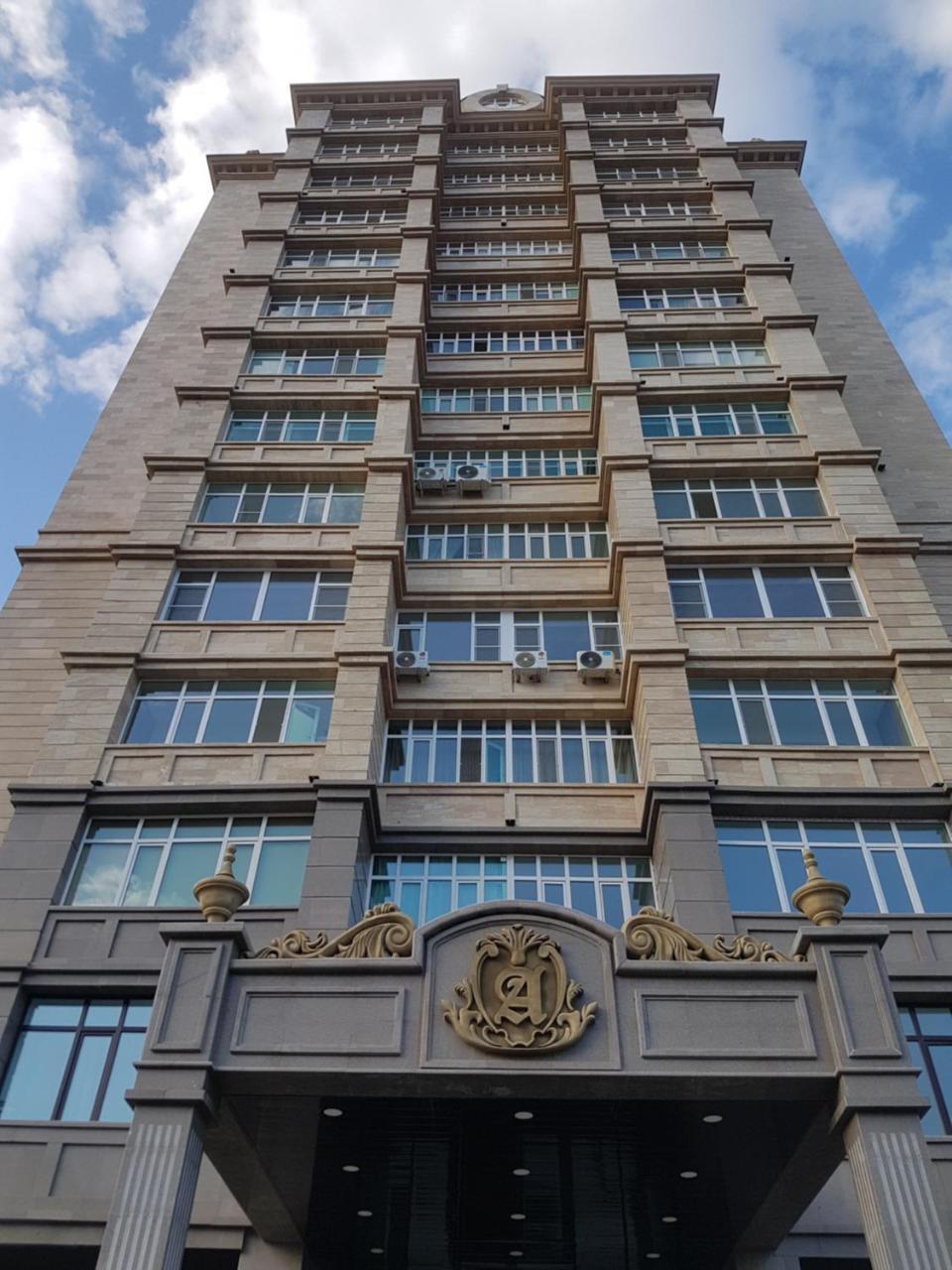 Arai Halal Apartments 阿斯坦纳 外观 照片
